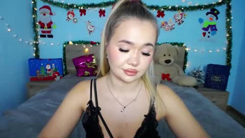 anastacyyellig online show from 12-21-24, 02:30