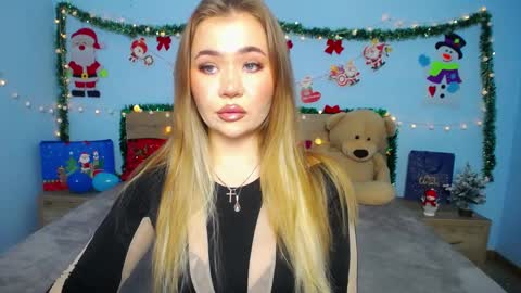 anastacyyellig online show from 01-10-25, 05:26