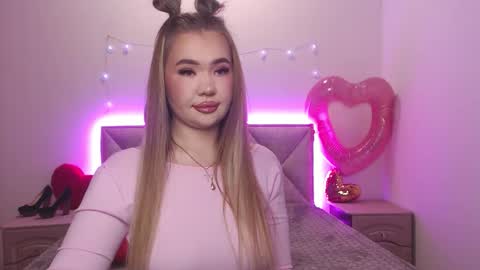 Snapshot of anastacyyellig chatting on 02-19-26, 09:33 anastacyyellig online show from 02-19-26, 09:33