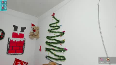 Snapshot of anastasia_tuya chatting on 12-10-24, 11:19 anastasia online show from 12-10-24, 11:19