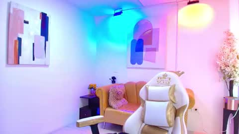 Snapshot of anastasiia_rouse chatting on 10-01-25, 03:23 Anastasia online show from 10-01-25, 03:23
