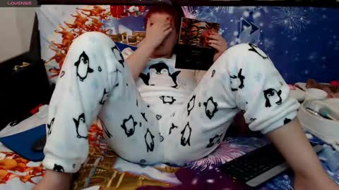 Snapshot of anasunshine chatting on 01-03-25, 11:01 Ana online show from 01-03-25, 11:01