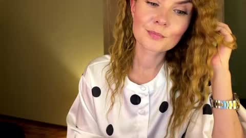 Snapshot of anavelle chatting on 07-12-26, 09:50 Ana online show from 07-12-26, 09:50