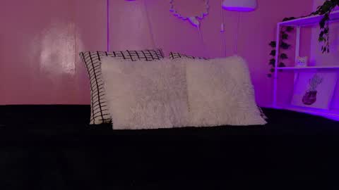 Kendra  online show from 08-01-26, 09:30