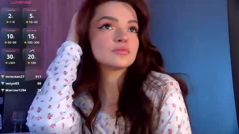 Snapshot of anawestt chatting on 04-07-26, 10:48 Ana online show from 04-07-26, 10:48