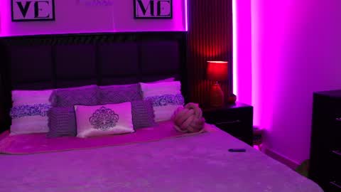 anaysobsessionxo online show from 06-11-26, 01:05