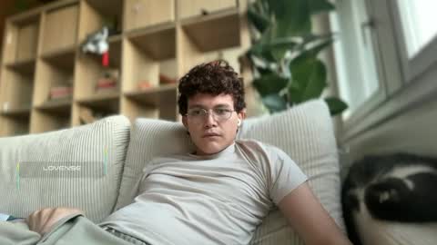 Snapshot of anddres_boss chatting on 11-04-25, 04:06 Tell Me ANDRESS ----- online show from 11-04-25, 04:06