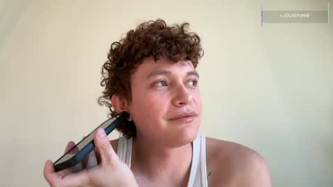 Snapshot of anddres_boss chatting on 02-24-26, 02:37 Tell Me ANDRESS ----- online show from 02-24-26, 02:37