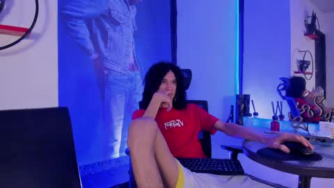 Snapshot of anddy_hugecock chatting on 05-15-26, 01:40 anddy_hugecock online show from 05-15-26, 01:40