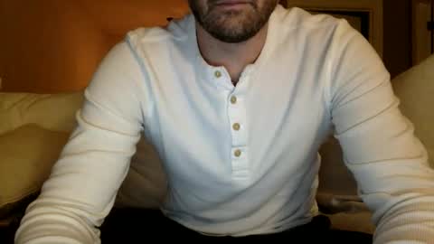 Snapshot of andees222 chatting on 11-10-25, 02:32 Andees222 online show from 11-10-25, 02:32