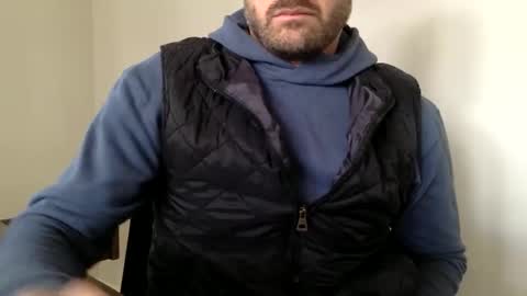 Snapshot of andees222 chatting on 11-10-25, 05:56 Andees222 online show from 11-10-25, 05:56