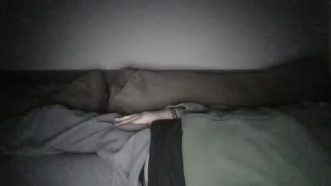 Snapshot of andellus chatting on 12-14-25, 05:18 andellus online show from 12-14-25, 05:18