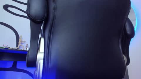 Snapshot of anders_x chatting on 09-12-25, 11:59 Andrs - online show from 09-12-25, 11:59