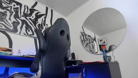 Andrs   -                   online show from 02-13-26, 01:56