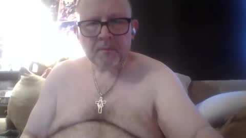 Snapshot of anderso19744 chatting on 04-10-26, 06:34 anderso19744 online show from 04-10-26, 06:34