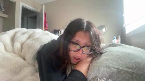 anditspinkxo online show from 05-26-26, 09:33