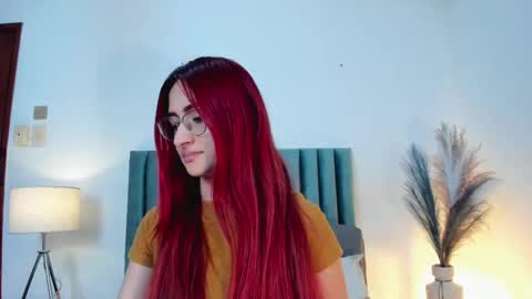 Andra Cyrus online show from 03-03-25, 05:39