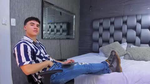 Andre Parker online show from 12-18-24, 11:40