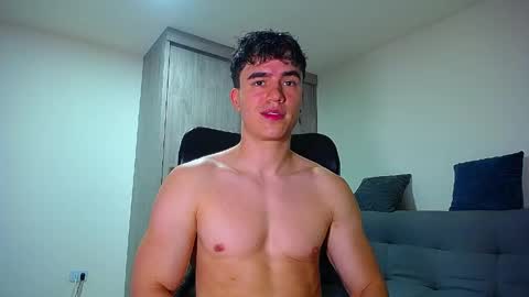 Andre Parker online show from 05-08-26, 01:11