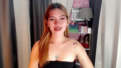 andrea06121998 online show from 03-18-26, 04:10