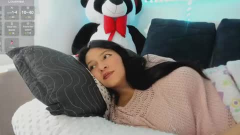 Snapshot of andrea_bonnie chatting on 07-24-26, 01:42 andrea_bonnie online show from 07-24-26, 01:42