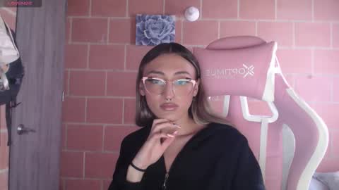 Snapshot of andrea_camila chatting on 02-04-26, 04:13 Andrea online show from 02-04-26, 04:13