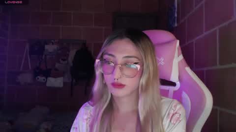 Andrea  online show from 07-24-26, 05:38