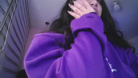 Snapshot of andrea_ramoss_ chatting on 12-31-24, 07:20 Andrea Ramos online show from 12-31-24, 07:20