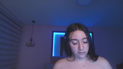 Snapshot of andrea_ramoss_ chatting on 03-06-25, 10:30 Andrea Ramos online show from 03-06-25, 10:30