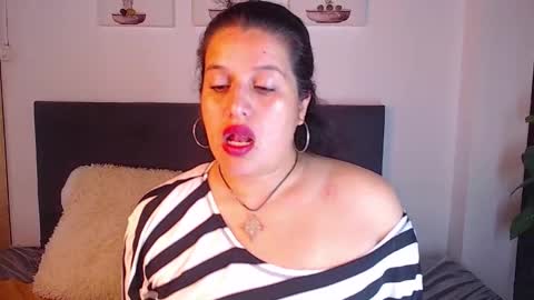 Snapshot of andrea_secret_ chatting on 10-22-25, 03:23 ANDREA online show from 10-22-25, 03:23