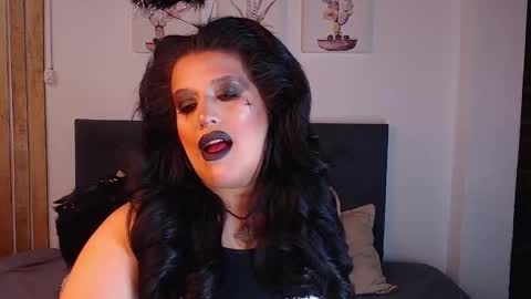 Snapshot of andrea_secret_ chatting on 10-25-25, 05:08 ANDREA online show from 10-25-25, 05:08