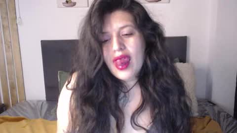 Snapshot of andrea_secret_ chatting on 11-26-25, 02:29 ANDREA online show from 11-26-25, 02:29