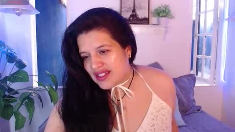 Snapshot of andrea_secret_ chatting on 12-22-25, 12:46 ANDREA online show from 12-22-25, 12:46