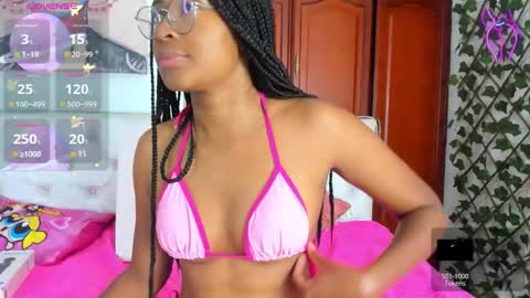 Naomi Andrea Daviss online show from 03-22-26, 04:32