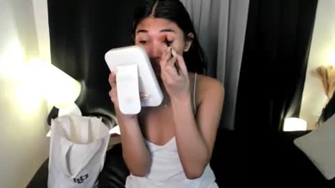 andreajane69 online show from 11-12-25, 09:53