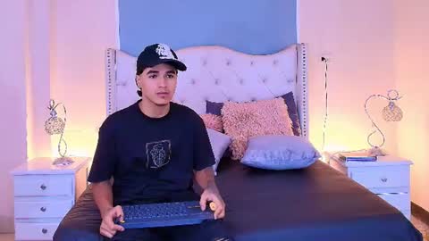 Andreao online show from 07-14-26, 11:49