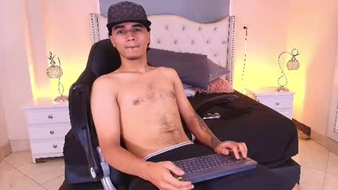 Andreao online show from 07-28-26, 04:39