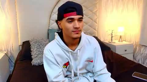 Andreao online show from 07-31-26, 02:49