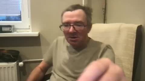 andreass60 online show from 10-25-25, 05:48