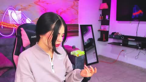 andrees_s online show from 05-31-26, 01:47