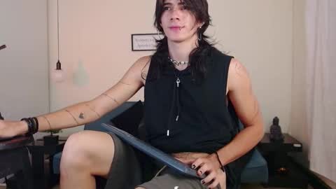 Snapshot of andreey50 chatting on 02-13-25, 08:24 Andrey online show from 02-13-25, 08:24