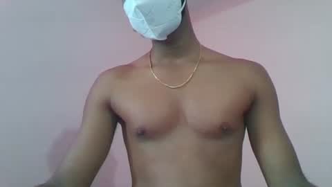 andres01_ online show from 10-10-25, 05:06