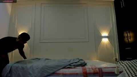 Snapshot of andres_stud chatting on 05-05-26, 04:20 andres_stud online show from 05-05-26, 04:20