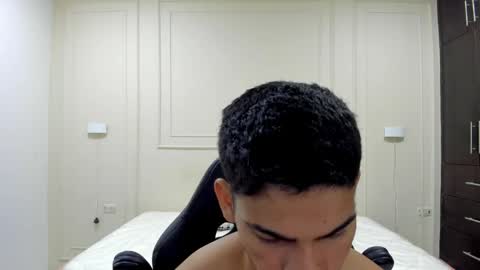 Snapshot of andres_stud chatting on 05-27-26, 04:20 andres_stud online show from 05-27-26, 04:20