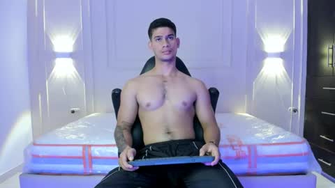 andres_stud online show from 06-20-26, 04:59
