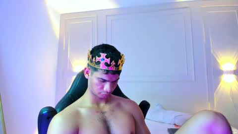 andres_stud online show from 06-25-26, 05:12