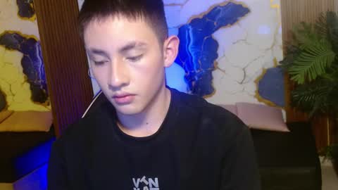 andres_tay online show from 04-11-26, 02:49
