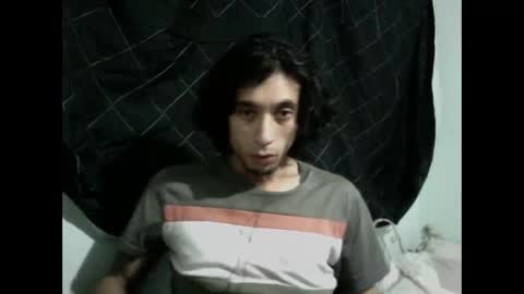 Snapshot of andresdelews chatting on 01-08-25, 06:31 Delews online show from 01-08-25, 06:31