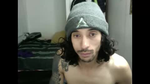 Snapshot of andresdelews chatting on 10-23-25, 04:01 Delews online show from 10-23-25, 04:01