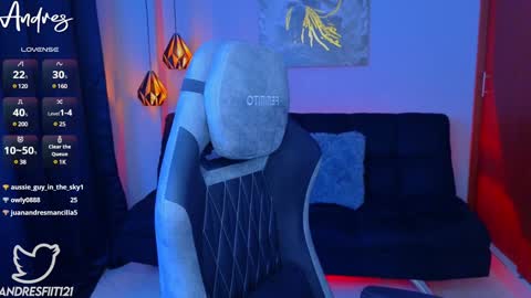 Snapshot of andresfiit chatting on 12-11-24, 05:43 Andres online show from 12-11-24, 05:43